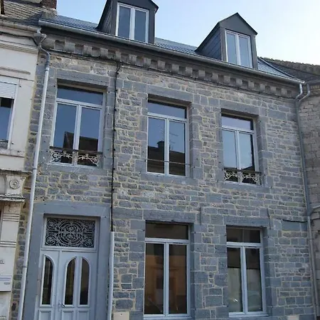 Comme Chez Soi *